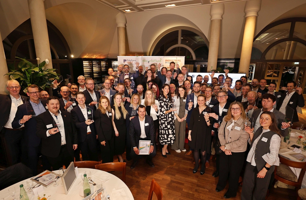 0331 Sesotec3 Pelemedia Andreas Juranits Produkte des Jahres Gruppenfoto 26